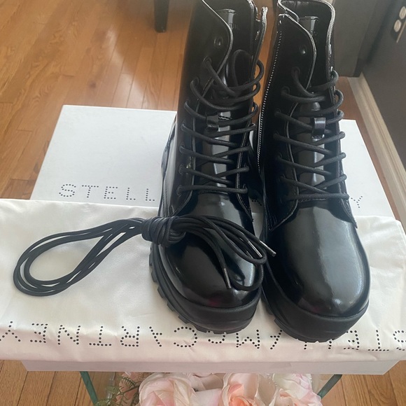 STELLA MCCARTNEY
Trace lace-up ankle boots - Picture 2 of 2